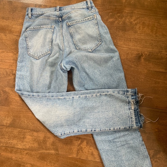 Light Blue Garage Jeans Distressed at Bottom Size 0 waist 24 - Picture 3 of 3
